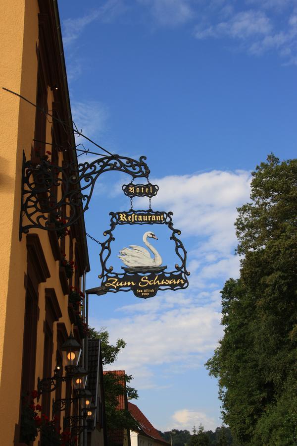 Hotel- Restaurant Zum Schwan Waldfischbach-Burgalben Exterior foto