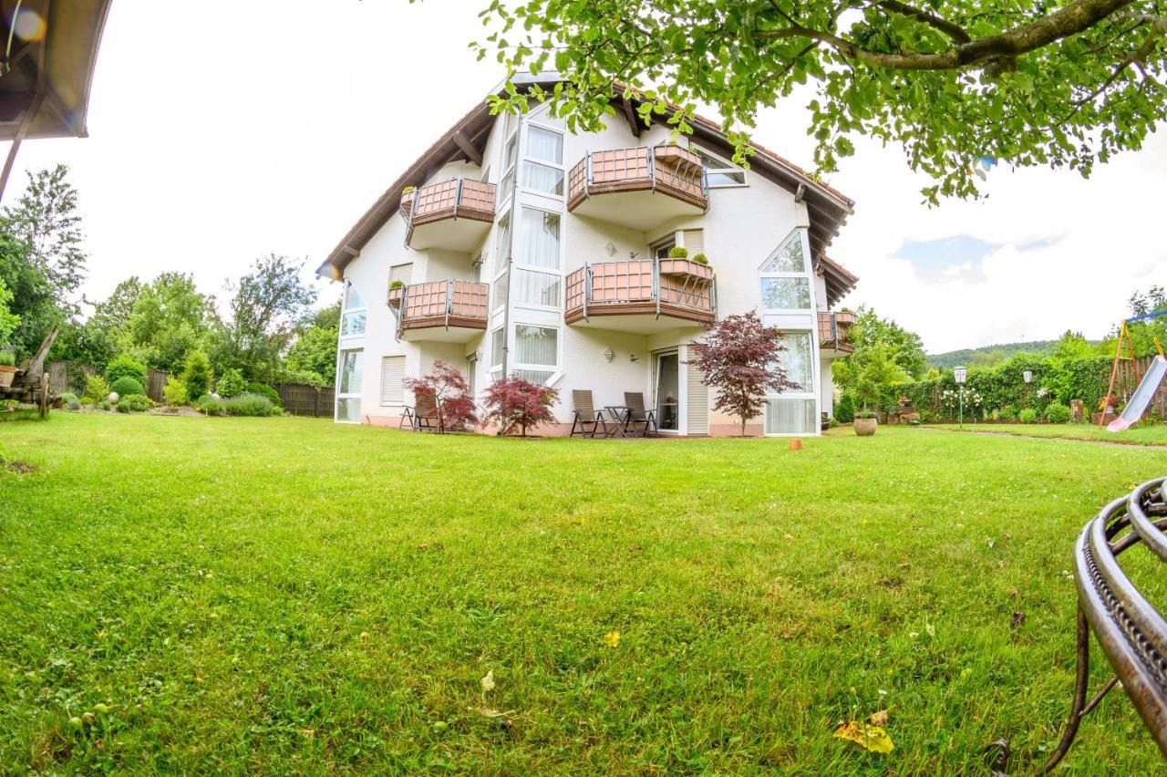 Hotel- Restaurant Zum Schwan Waldfischbach-Burgalben Exterior foto